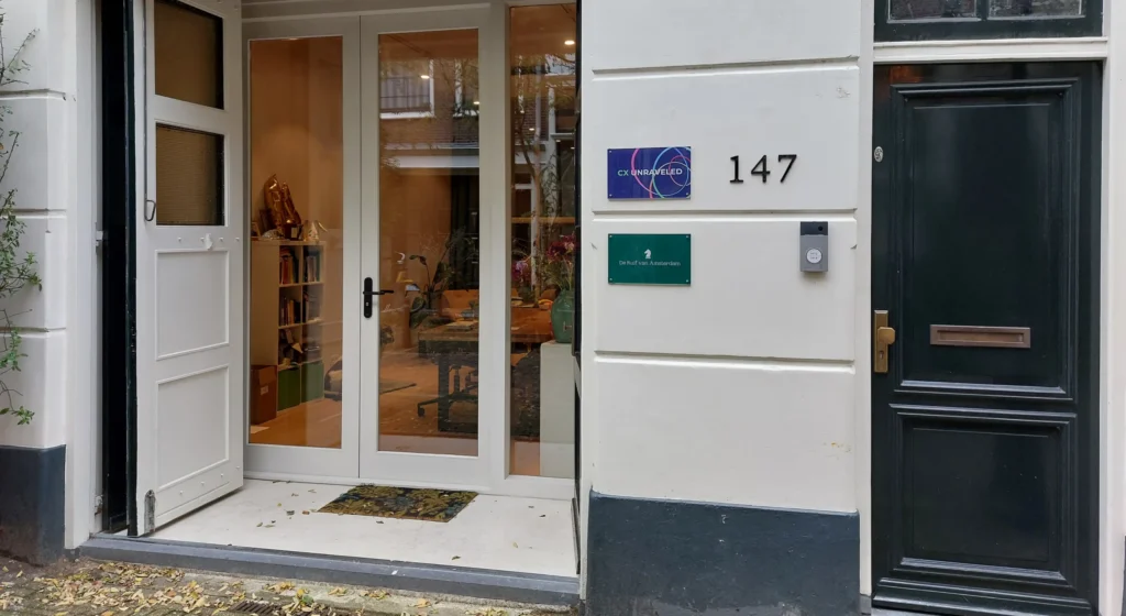 CX Unraveled Amsterdam - Pegamento