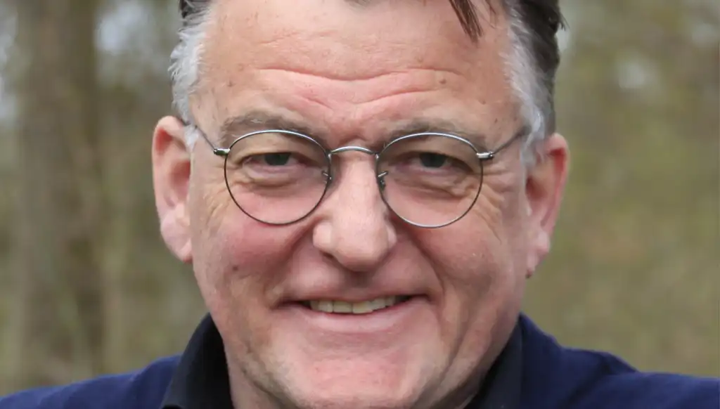 Ernst Vegter - CHO Pegamento